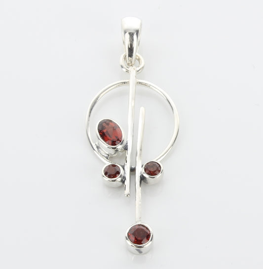 Garnet Pendant 1